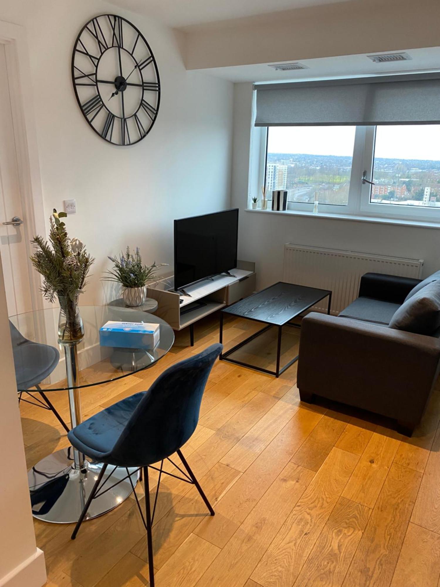 Morden 1 Bedroom City- Apt Central Stylish Living Croydon Exterior photo